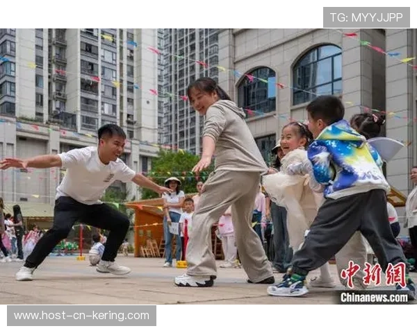 “亲子互动!牛仔3K亲子跑在香港开跑” “亲子互动!牛仔3K亲子跑在香港开跑”